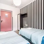 Vice Hostal *
