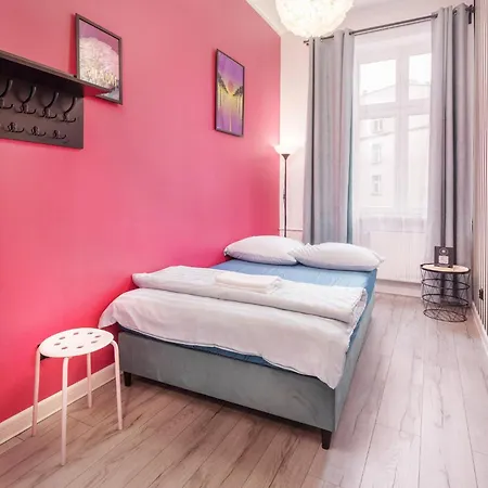 Vice Hostel *